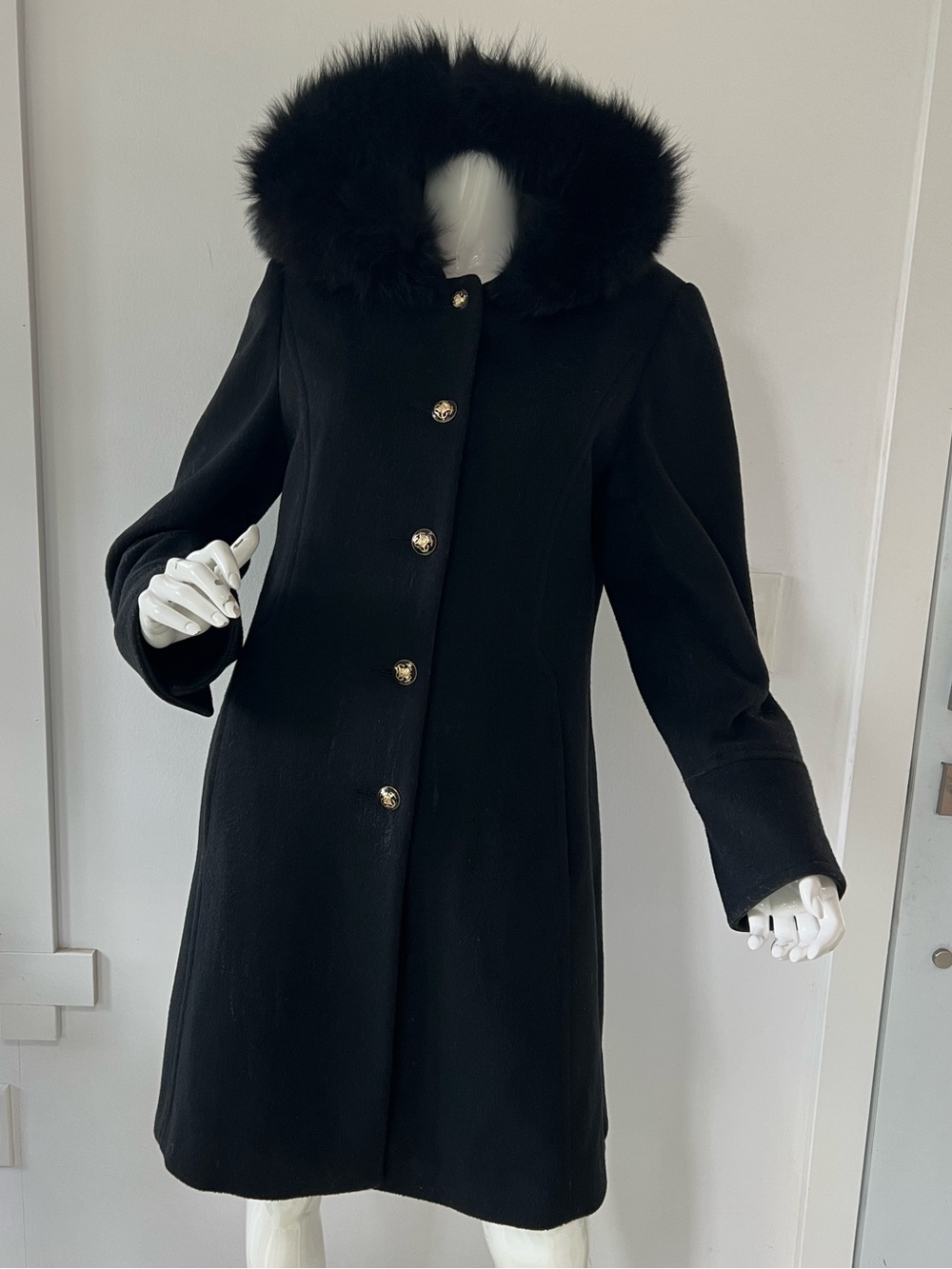 Luxury 100% Wool  Winter Coat Dyed Fox Fur Collar  from Finland Black